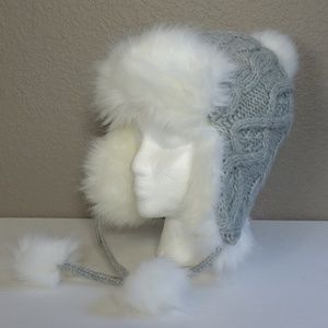 Lands' End Accessories - Lands End Woman's Gray Cable Knit Faux Fur Hat Lands' End Accessories - Lands End Woman's Gray Cable Knit Faux Fur Hat